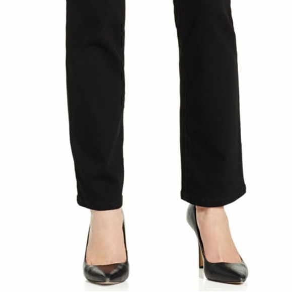 NEW CHARTER CLUB SIZE 6 PETITE SHORT BLACK JEANS - Picture 3 of 8